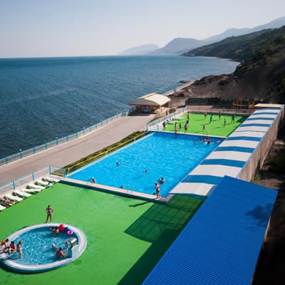 Отель в Алуште, Крым - Детский и взрослый бассейн